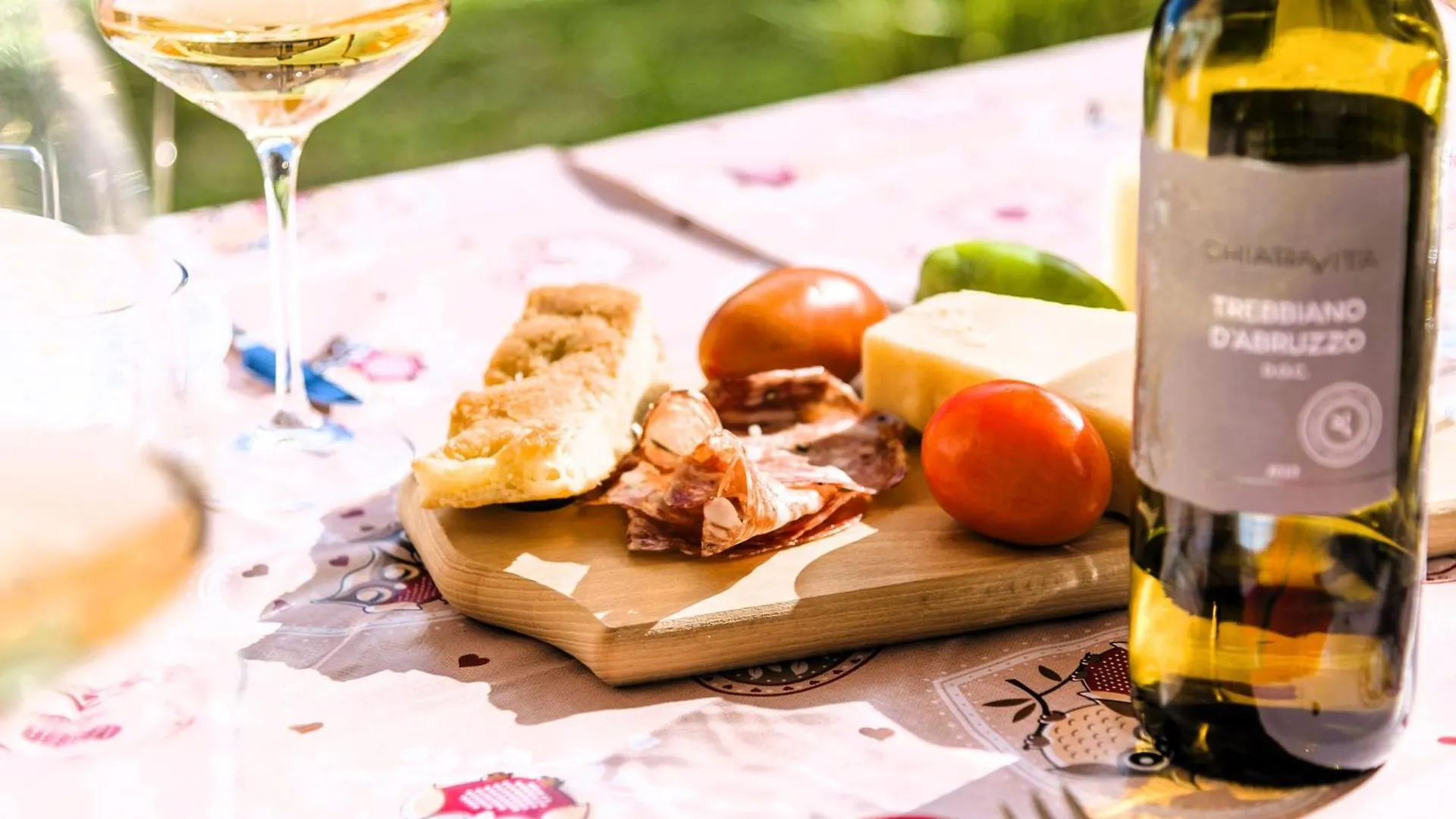 Hostly - Giusy Garden Suite - Only For Holidays Capannoli